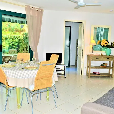 T3 Climatise Avec Jardin Privatif - Proche Plages Et Commerces A - Fr-1-226b-32 Cavalaire-sur-Mer