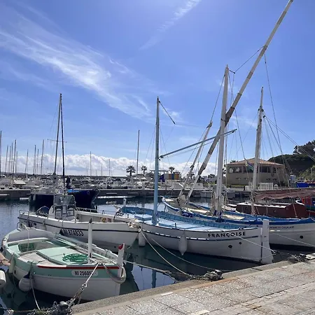 T3 Climatise Avec Jardin Privatif - Proche Plages Et Commerces A - Fr-1-226b-32 شقة