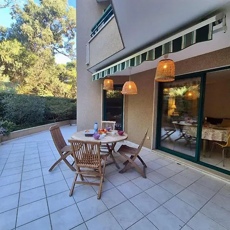 شقة T3 Climatise Avec Jardin Privatif - Proche Plages Et Commerces A - Fr-1-226b-32 *