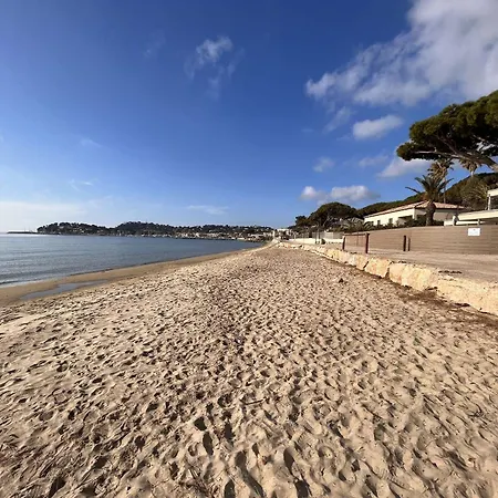 T3 Climatise Avec Jardin Privatif - Proche Plages Et Commerces A - Fr-1-226b-32